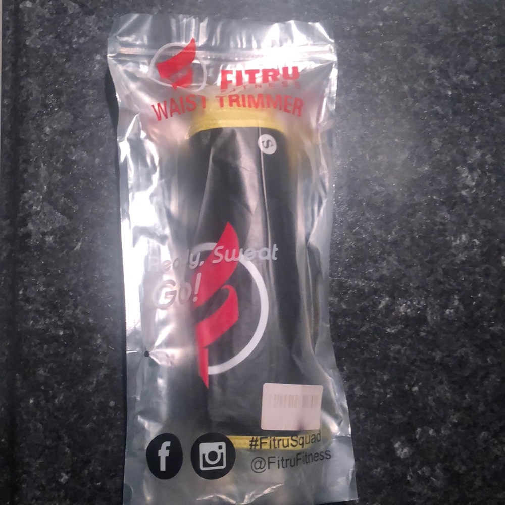 Small brand new waist trimmer